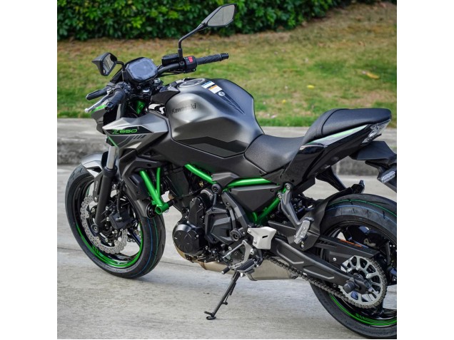 Carénages Moto Kawasaki Ninja Z650 2020-2025 - Noir Vert