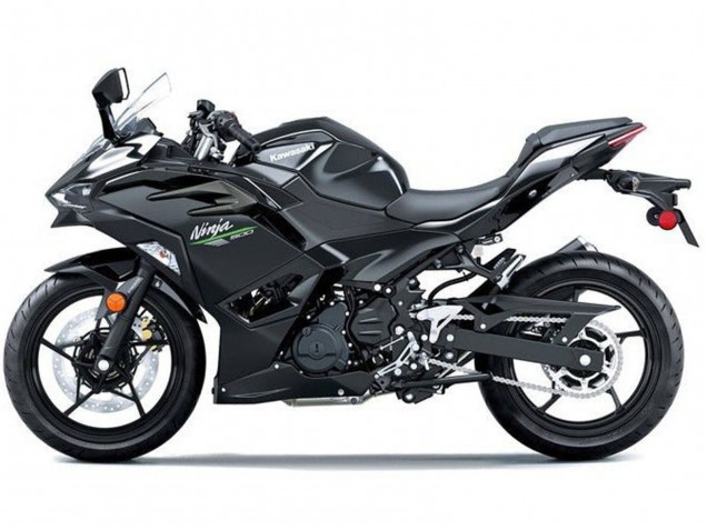 Carénages Moto Kawasaki Ninja 500 EX500R 2024-2025 - Noir Brillant