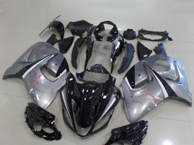 Carénages Moto Suzuki GSXR 1300 Hayabusa 2008-2020 - Noir Brillant Argent Chrome